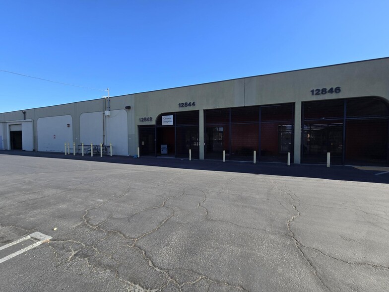 12820-12848 Pierce St, Pacoima, CA for lease - Building Photo - Image 1 of 10