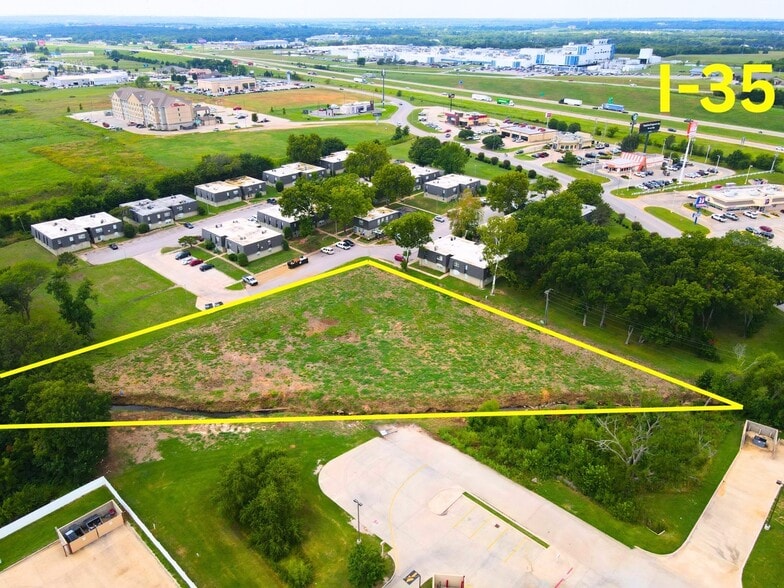12th Avenue, Ardmore, OK for sale - Building Photo - Image 1 of 10