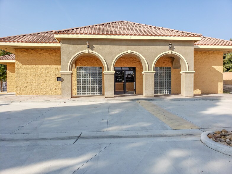 2935 Oswell St, Bakersfield, CA 93306 OfficeMedical for Lease