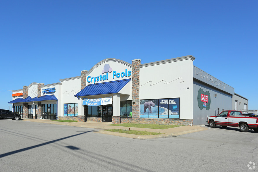 12281-12301 N Casper St, Jenks, OK for lease - Primary Photo - Image 1 of 1