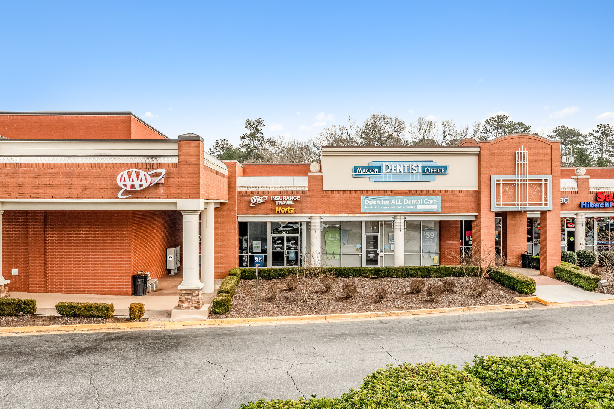 195 Tom Hill SR Blvd, Macon, GA 31210 - Rivergate Shopping Center | LoopNet