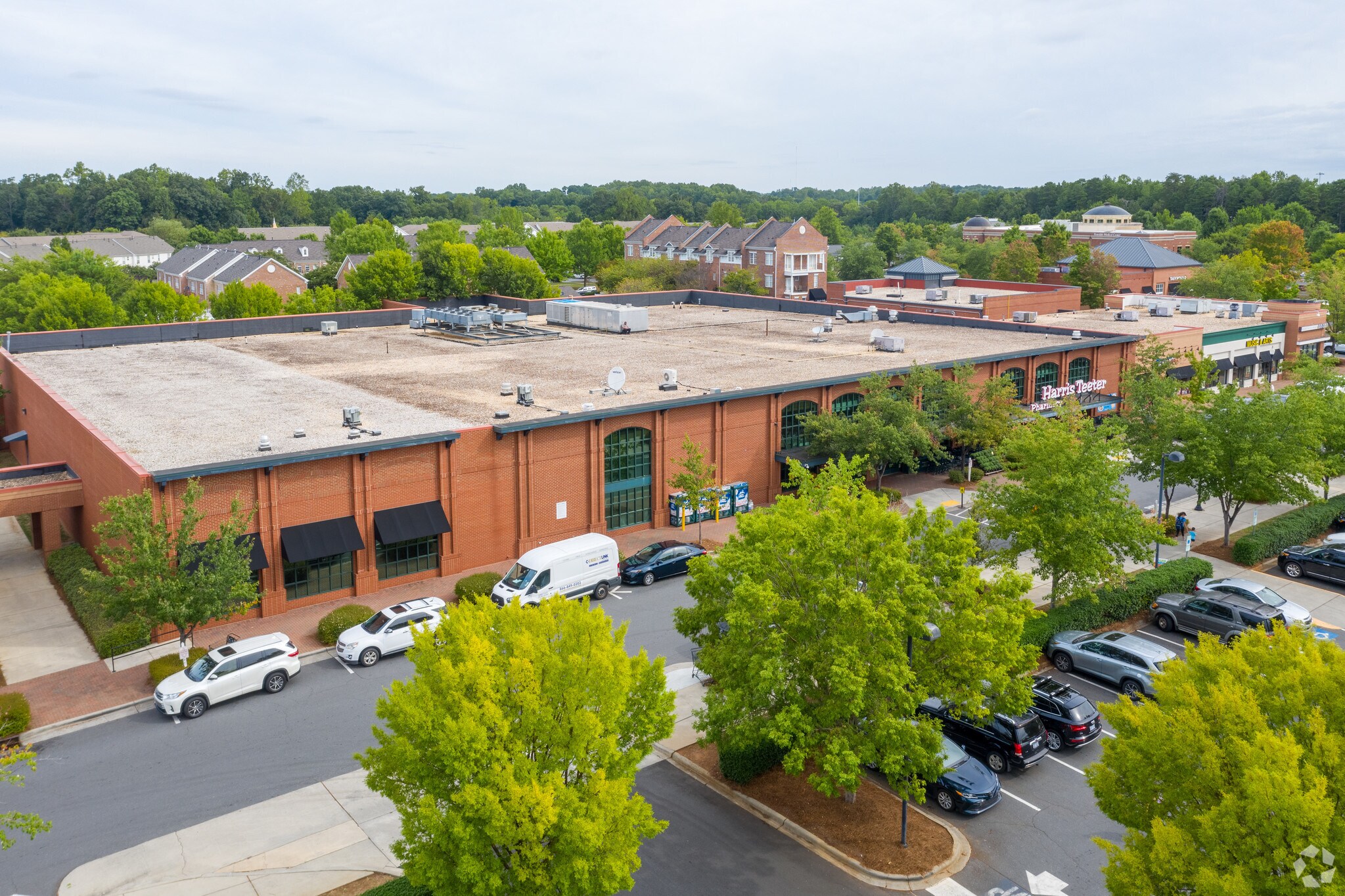 9911 Rose Commons Rd, Huntersville, NC 28078 Rosedale Shopping Center