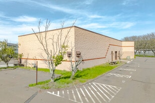 10 Middletown Ave, North Haven CT - Warehouse