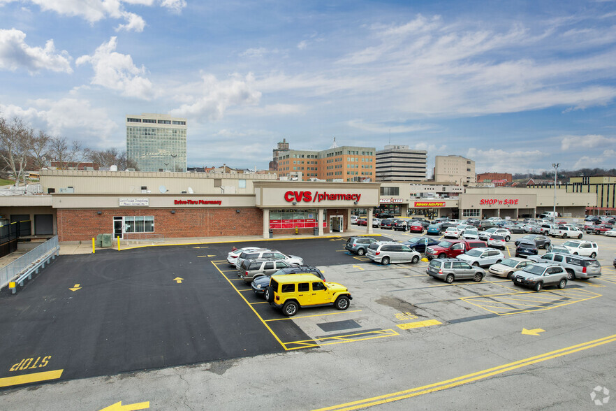 152-244 W Chestnut St, Washington, PA for lease - Building Photo - Image 3 of 6