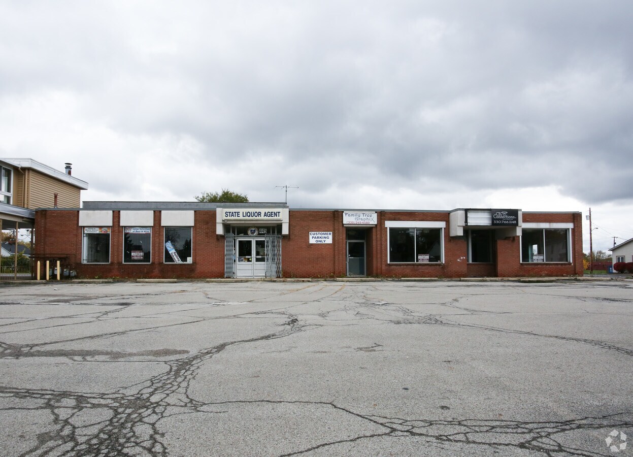 435445 Robbins Ave, Niles, OH 44446