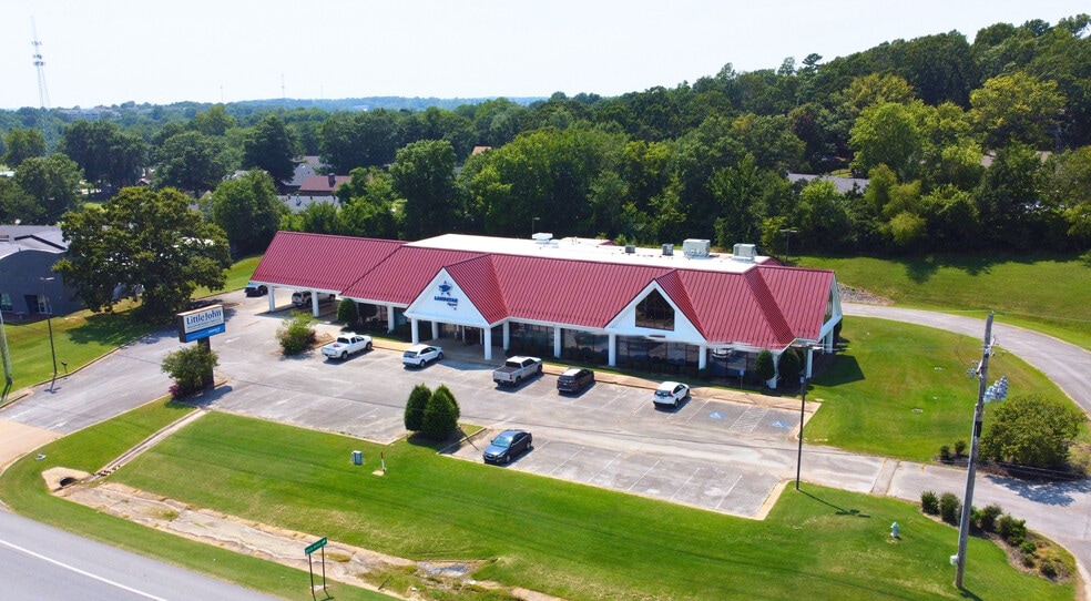 5106 S Thompson St, Springdale, AR for lease - Building Photo - Image 1 of 12