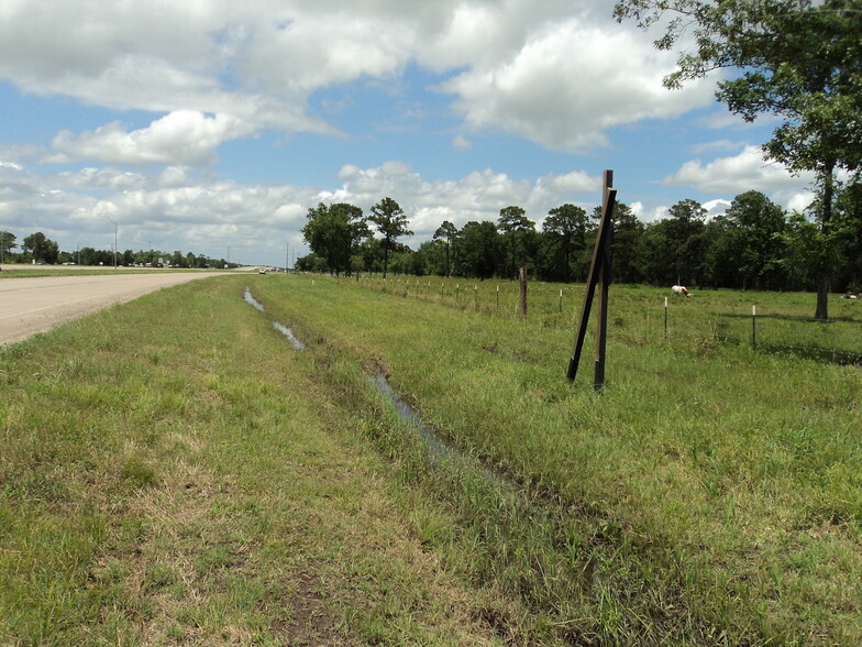 2620 US Highway 90, Crosby, TX for sale - Building Photo - Image 3 of 3