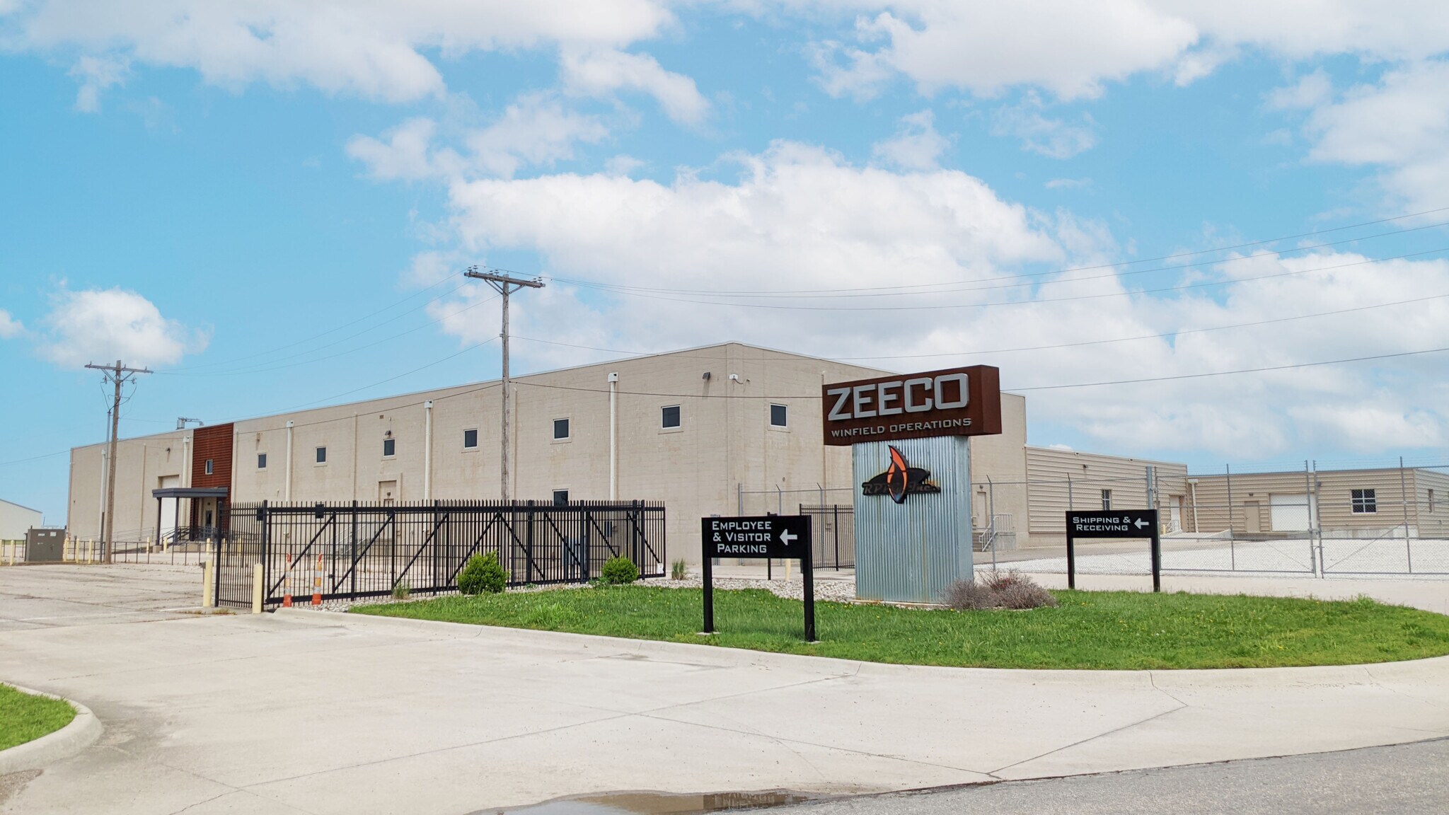 7615 Warehouse Ave, Winfield, KS for sale Building Photo- Image 1 of 17