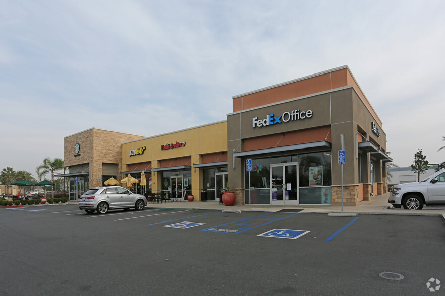 15071-15111 Newport Ave, Tustin, CA for lease - Building Photo - Image 1 of 8