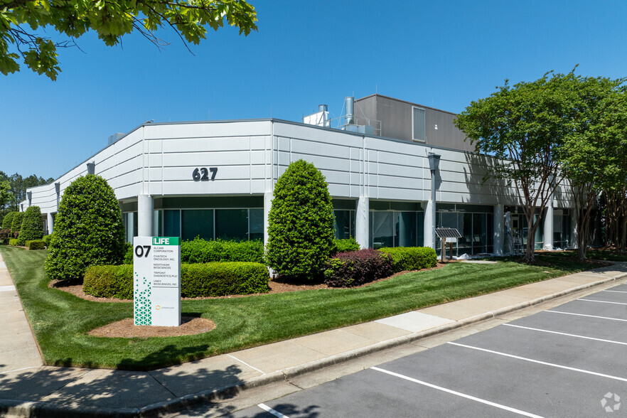 627 Davis Dr, Morrisville, NC for lease - Primary Photo - Image 1 of 40