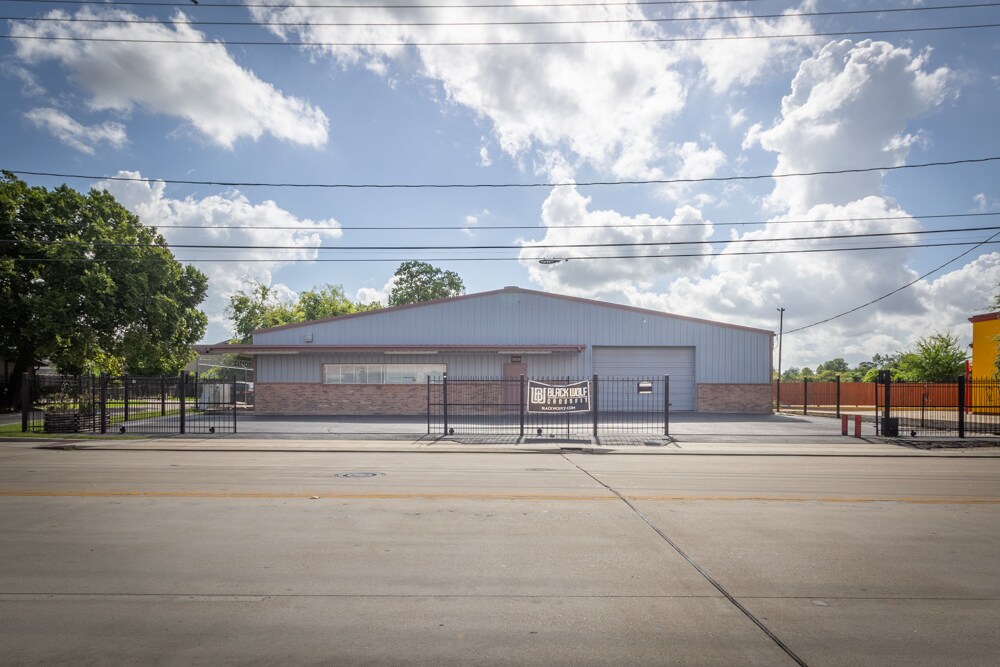 1624 Airline Dr, Houston, TX for sale Building Photo- Image 1 of 1
