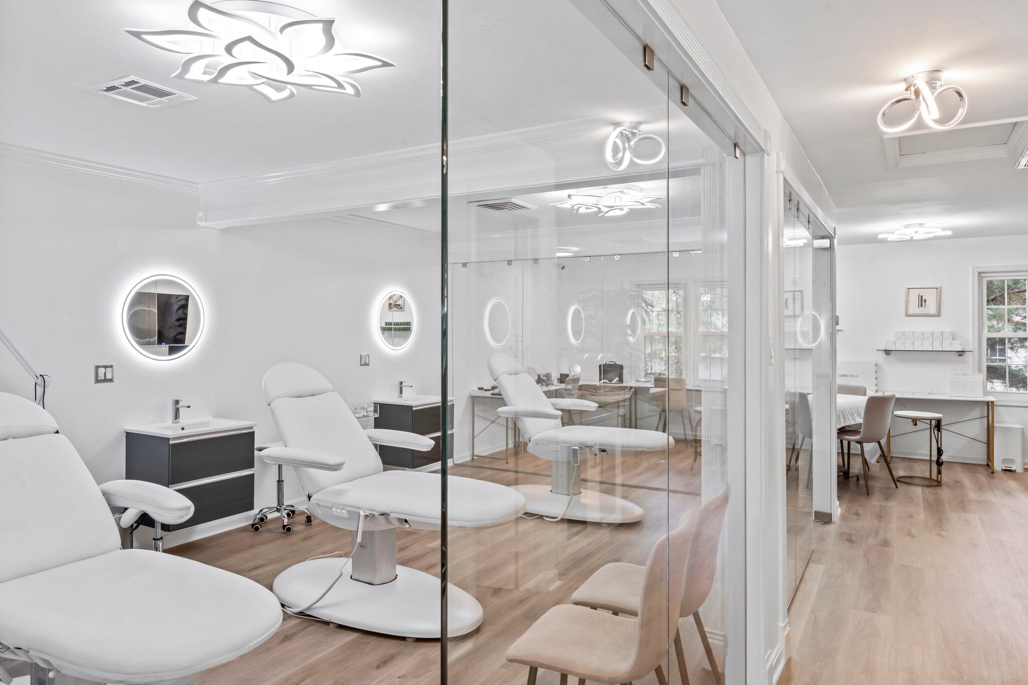 2102 Gallows Rd, Vienna, VA for sale Building Photo- Image 1 of 1