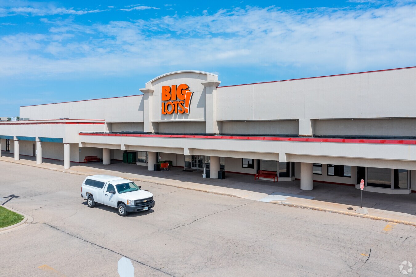 2700 W College Ave, Appleton, WI 54914 Marketplace College Ave