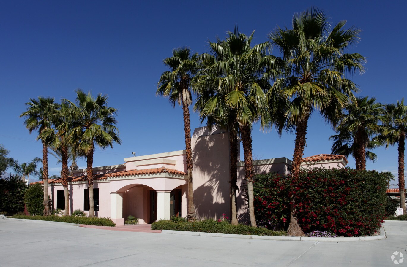 44835 Portola Ave, Palm Desert, CA 92260