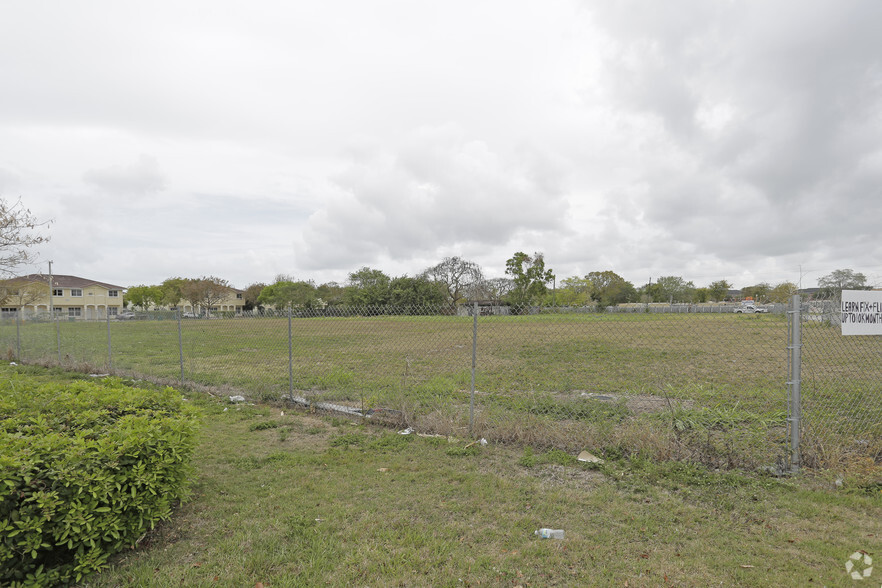 S Dixie Hwy, Miami, FL for sale - Building Photo - Image 1 of 1