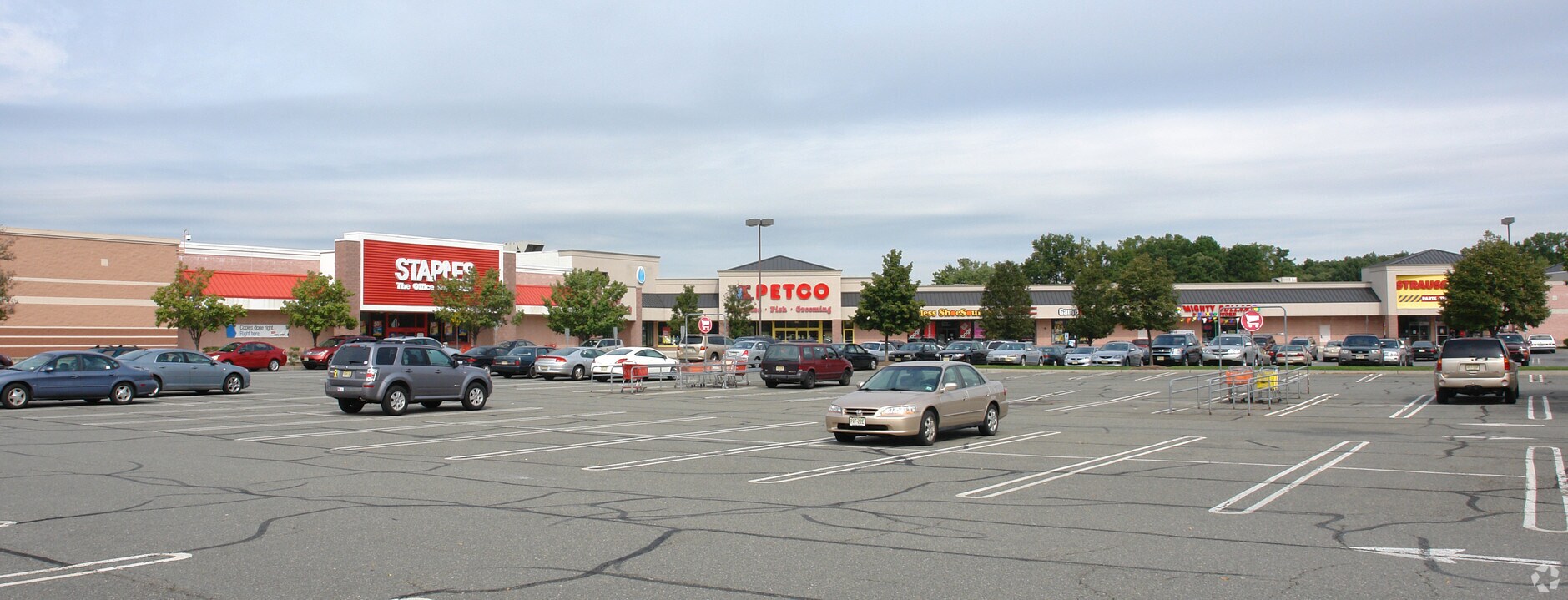 312316 Ryders Ln, Milltown, NJ 08850 Ryders Crossing