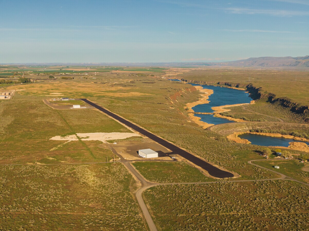 Road E SW, Royal City, WA 99357 Red Rock Airfield