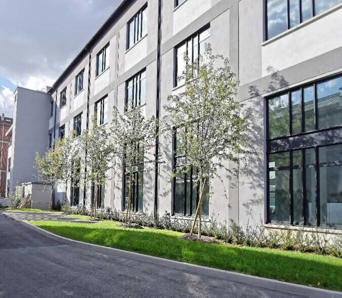 Office in Ivry-sur-Seine for lease - Building Photo - Image 2 of 23