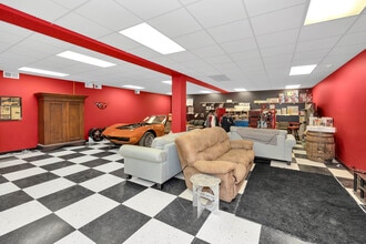 6594 Old Railroad Bed Rd, Toney, AL for lease Interior Photo- Image 1 of 7