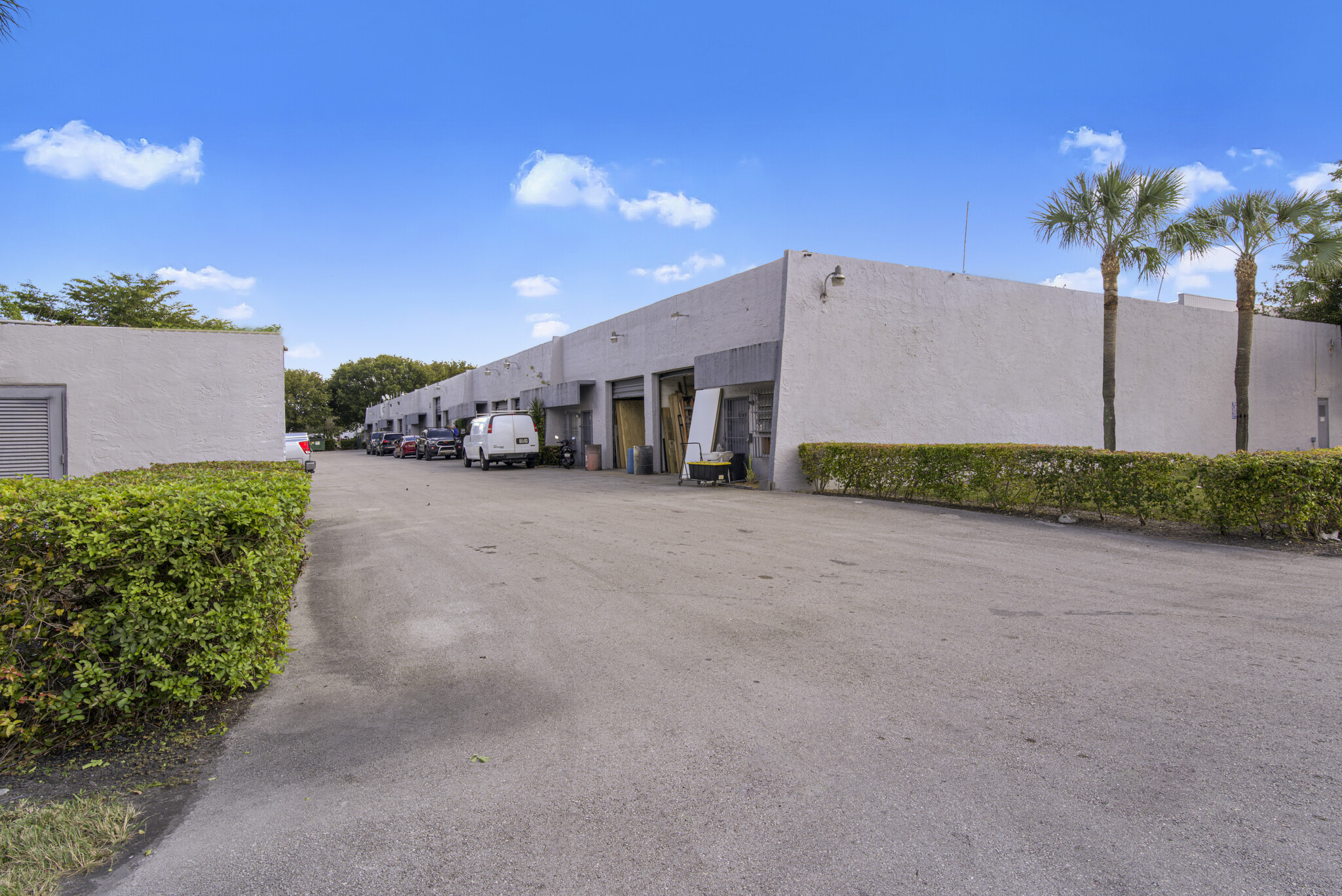 1341-1359 NW 88th Ave, Miami, FL for lease Building Photo- Image 1 of 18