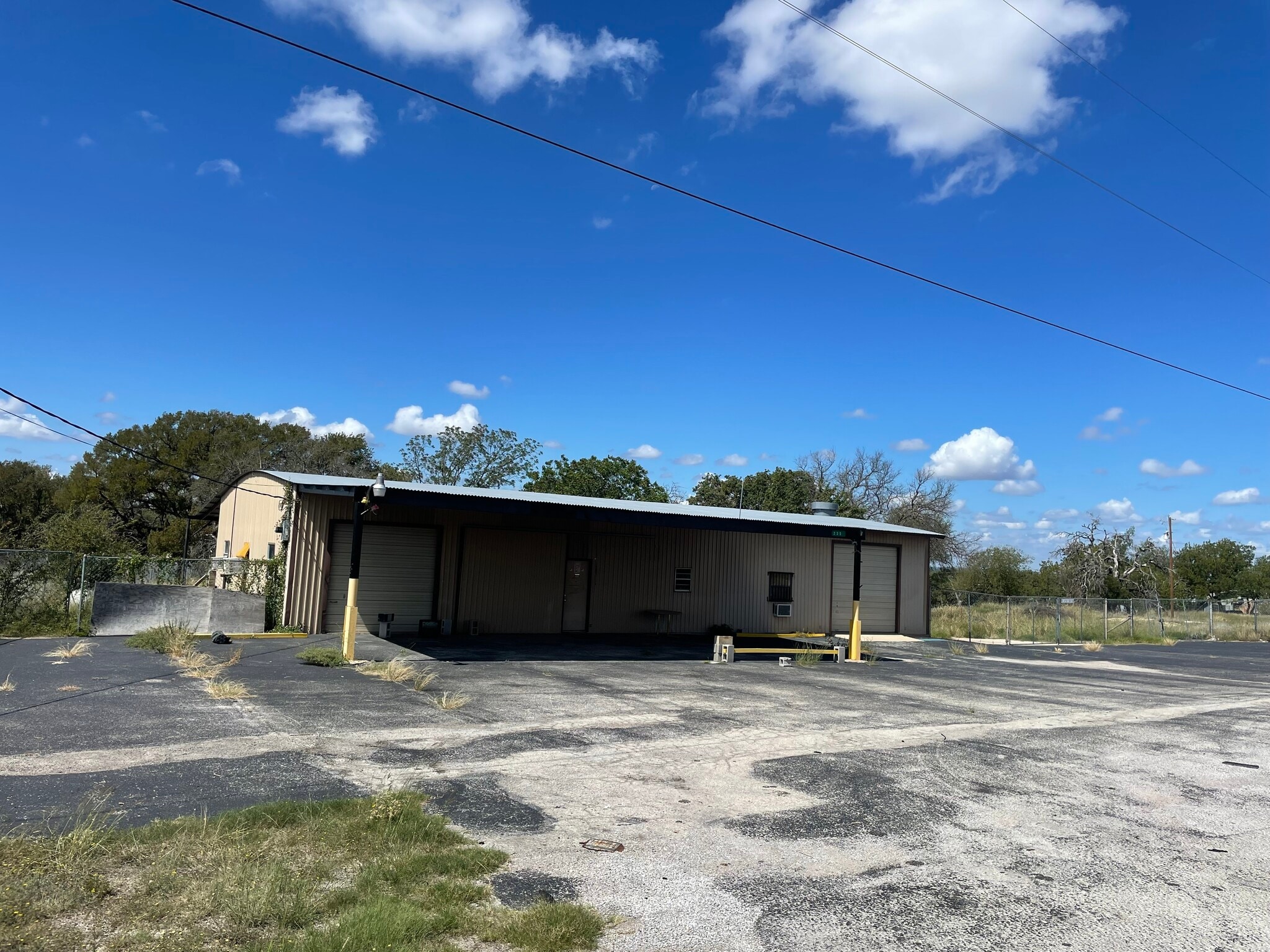 239 W Hwy 84  