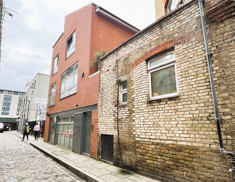 29-30 Field St, London for lease - Building Photo - Image 3 of 11