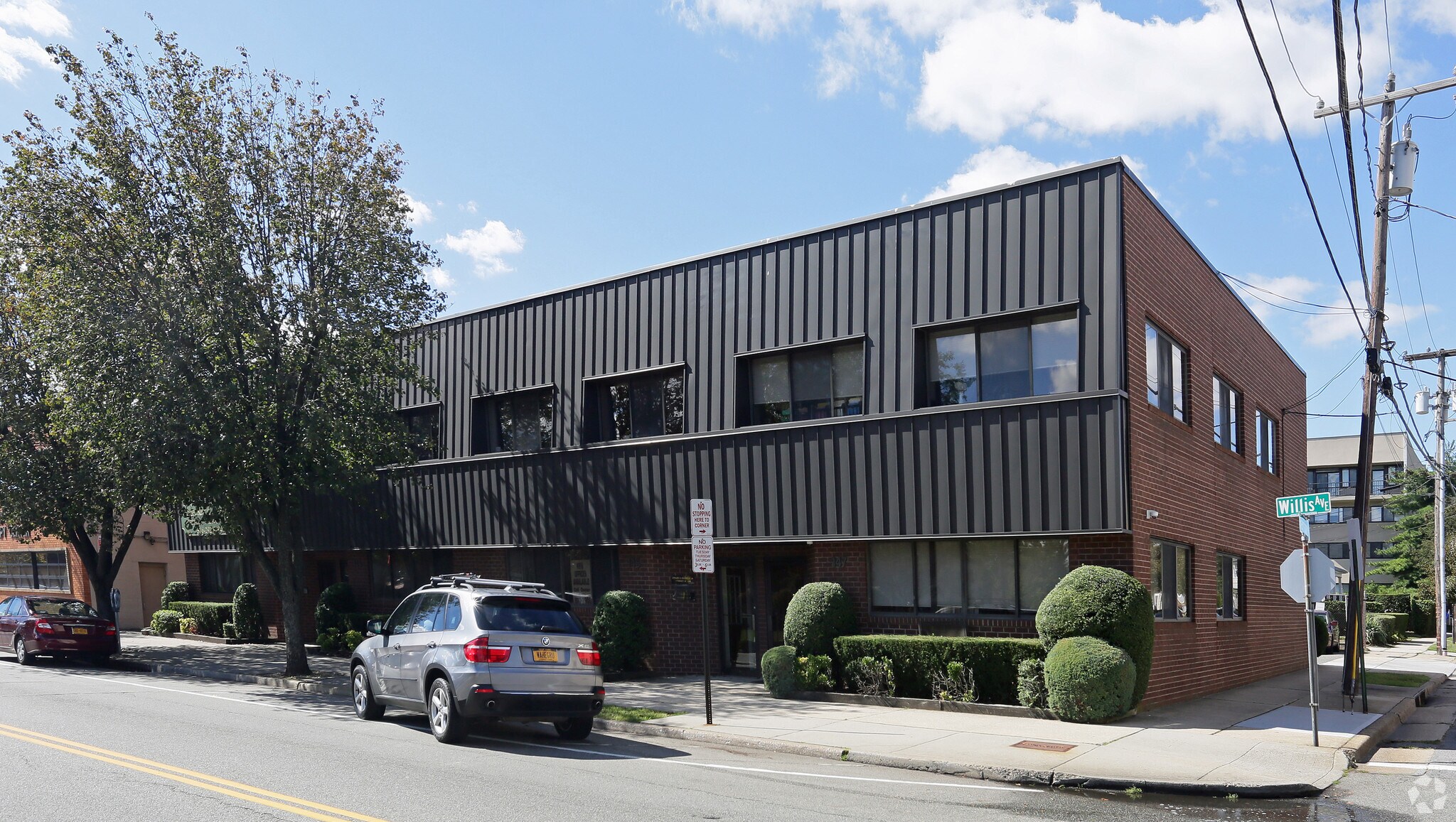 141-147 Willis Ave, Mineola, NY for sale Primary Photo- Image 1 of 1