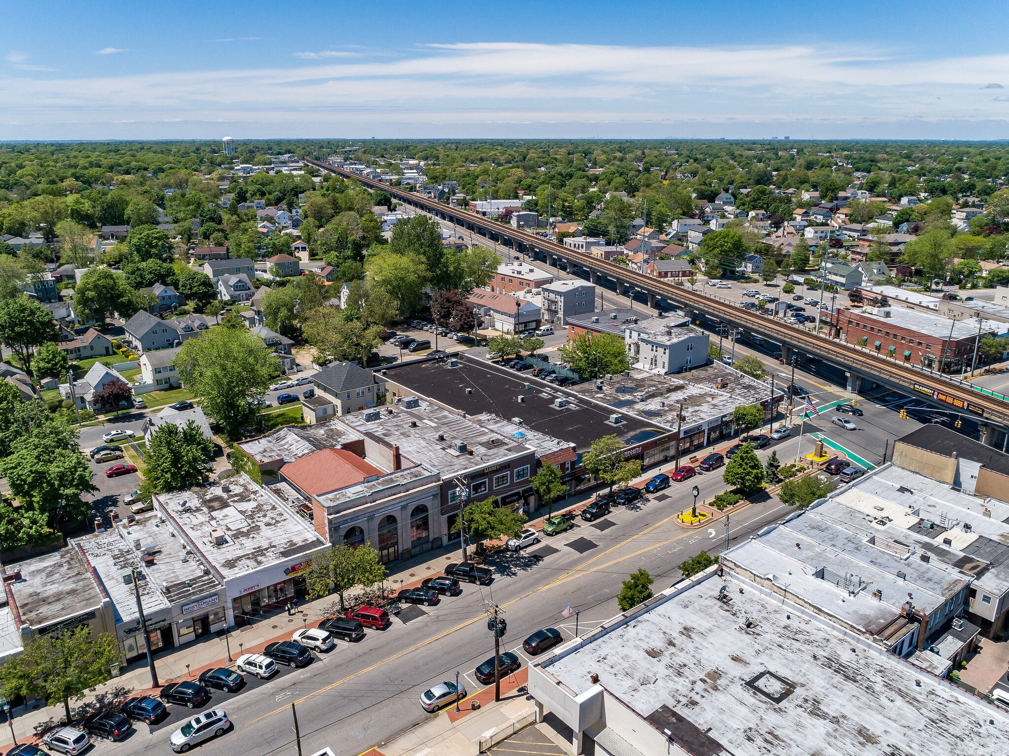 147 S Wellwood Ave, Lindenhurst, NY 11757 - Former Chase Bank | LoopNet