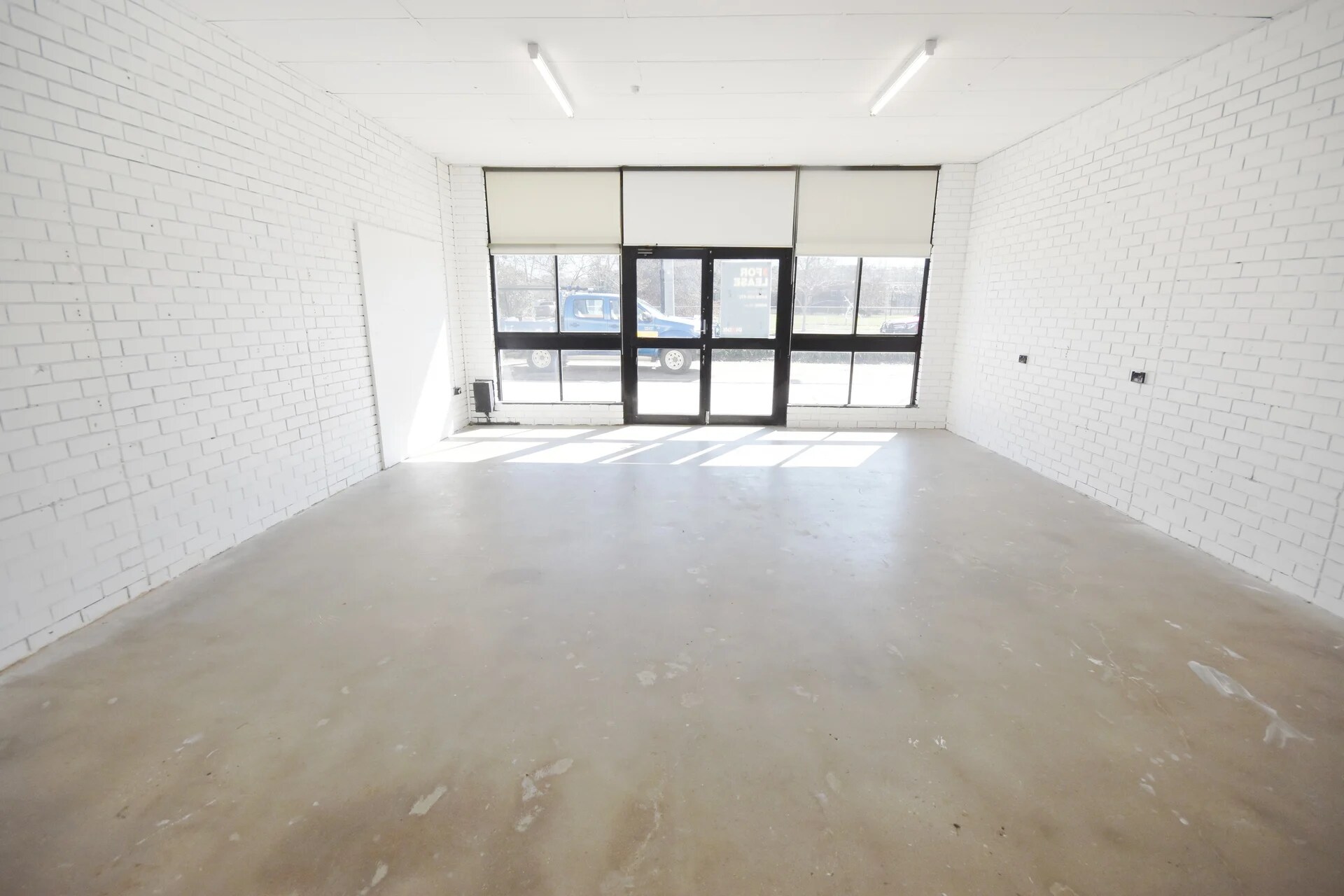 39 Union Rd, North Albury for lease Interior Photo- Image 1 of 1