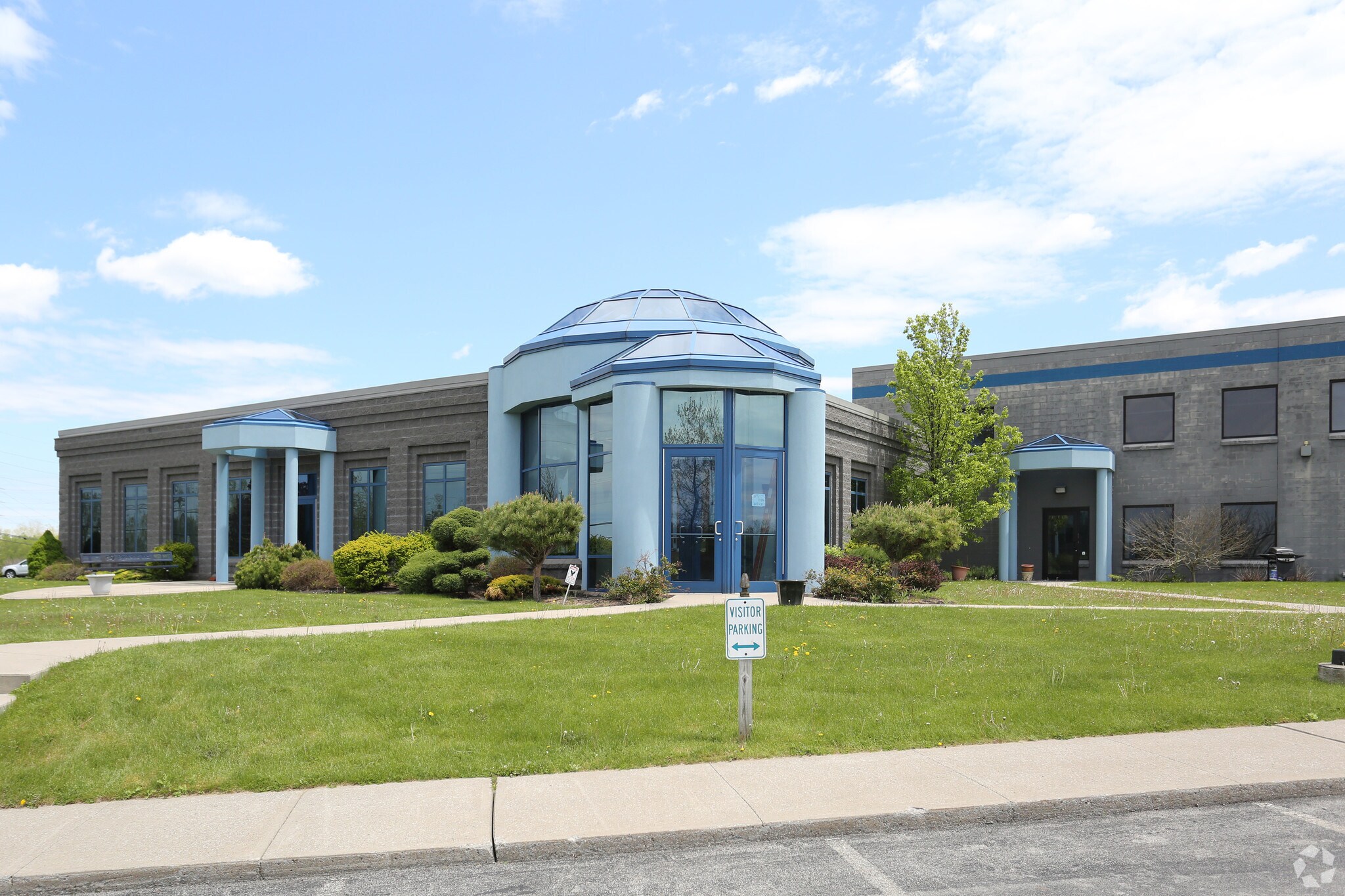 5847 Cr41, Farmington, NY 14425