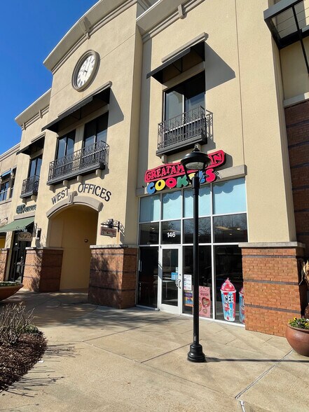 111 Market St, Flowood, MS for sale - Primary Photo - Image 1 of 1