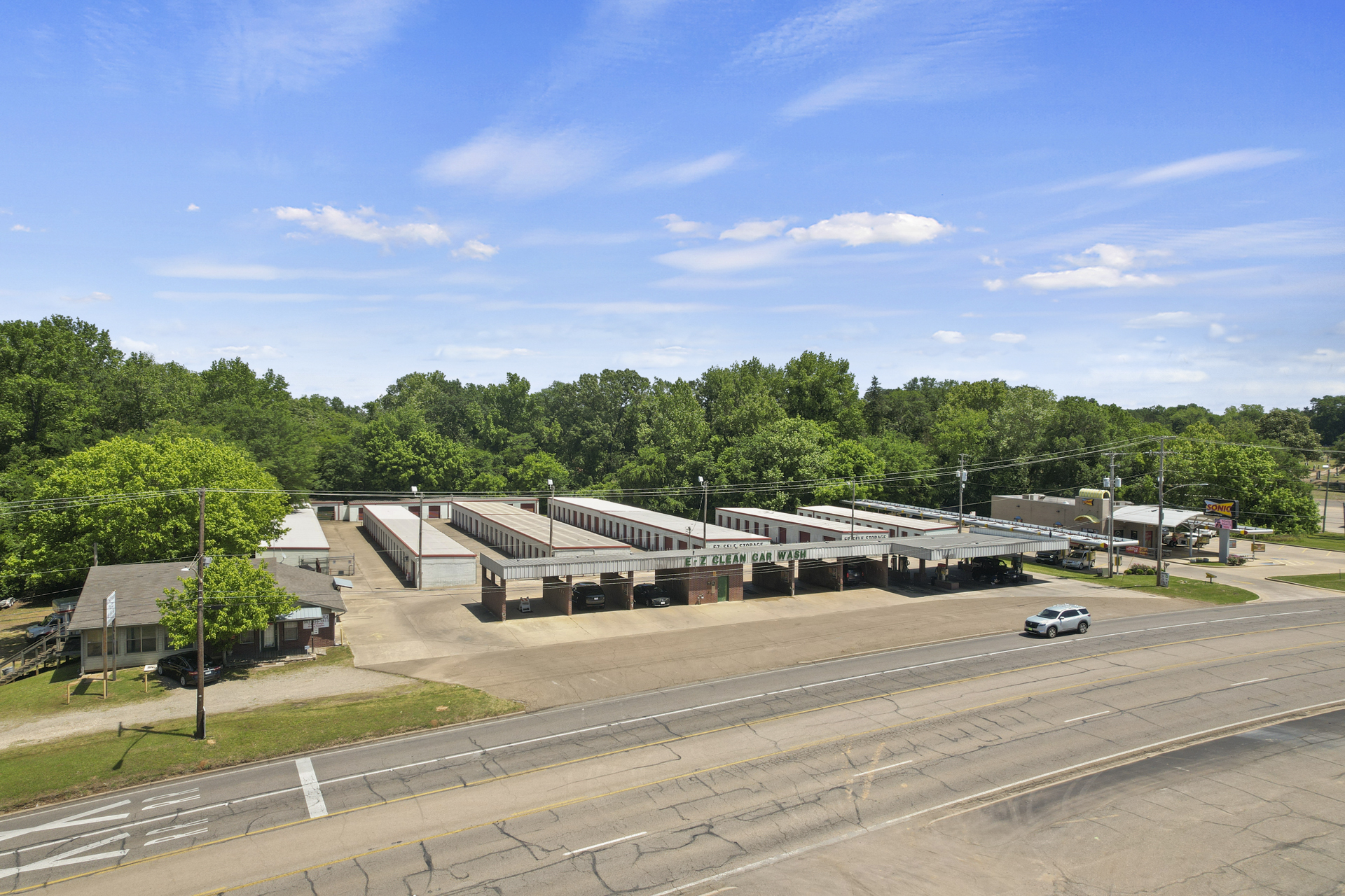 105 N Greer Blvd, Pittsburg, TX for sale Primary Photo- Image 1 of 1