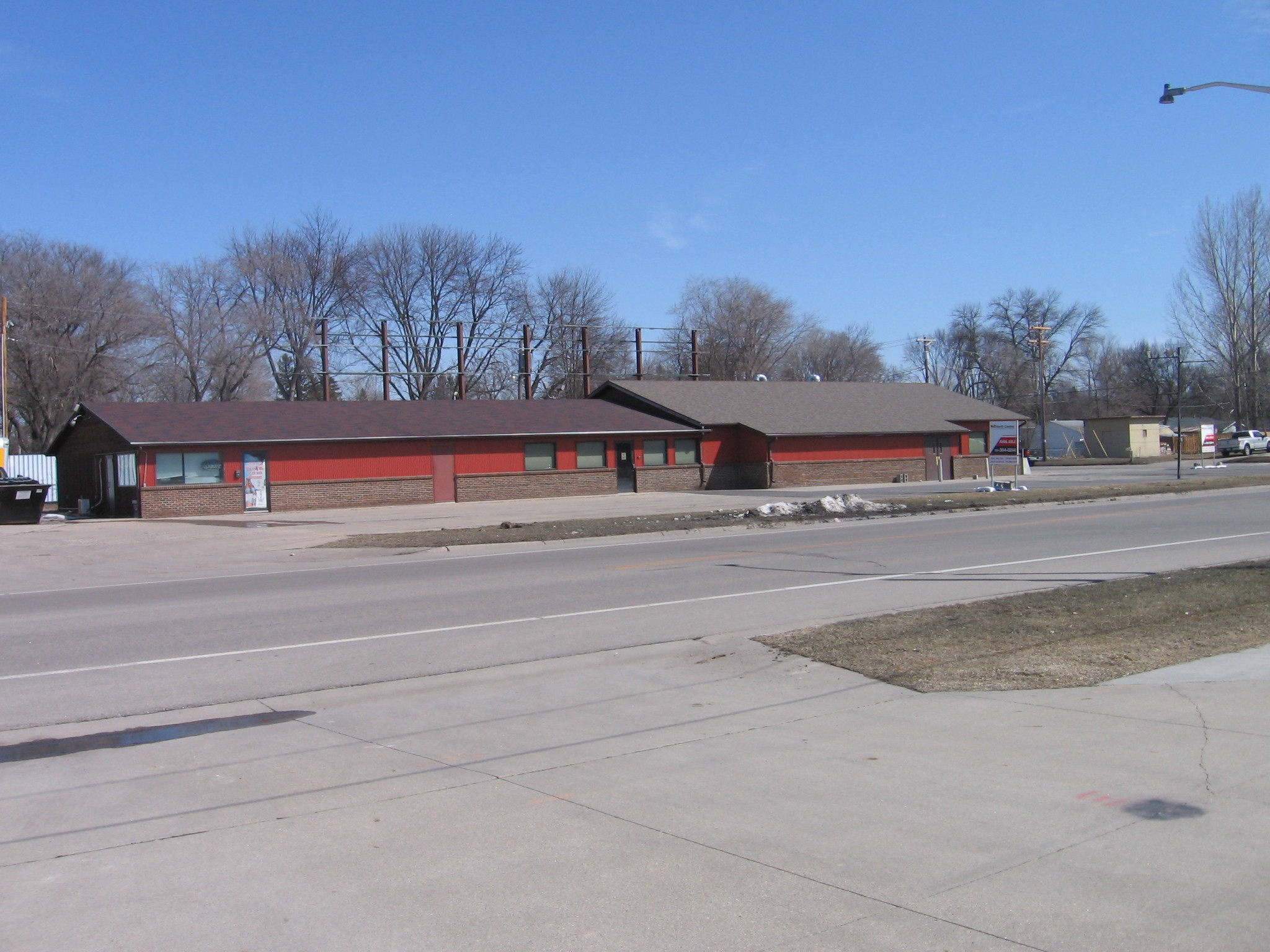 1500 11th St N, Moorhead, MN for sale Building Photo- Image 1 of 1