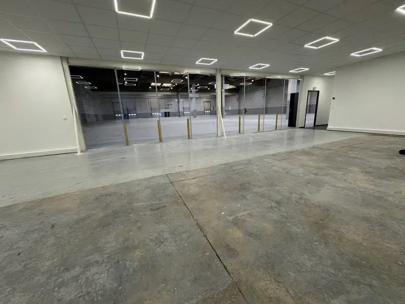 Flex in Saint-Ouen-l'Aumône for lease Interior Photo- Image 1 of 10