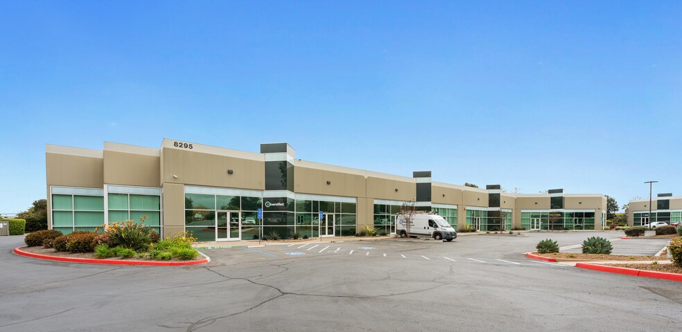 8295 Aero Pl, San Diego, CA for lease - Building Photo - Image 1 of 6