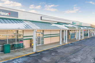 101-123 Blossom Centre Blvd, Willard, OH for lease Building Photo- Image 1 of 5