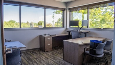 2101 Ken Pratt Blvd, Longmont, CO for lease Building Photo- Image 2 of 8