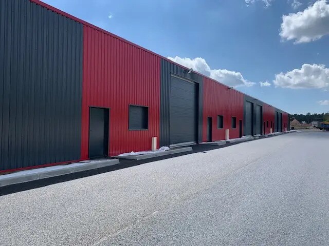 503 Rue André Marie Ampère, Saint-Jean-d'Illac for lease - Building Photo - Image 1 of 5