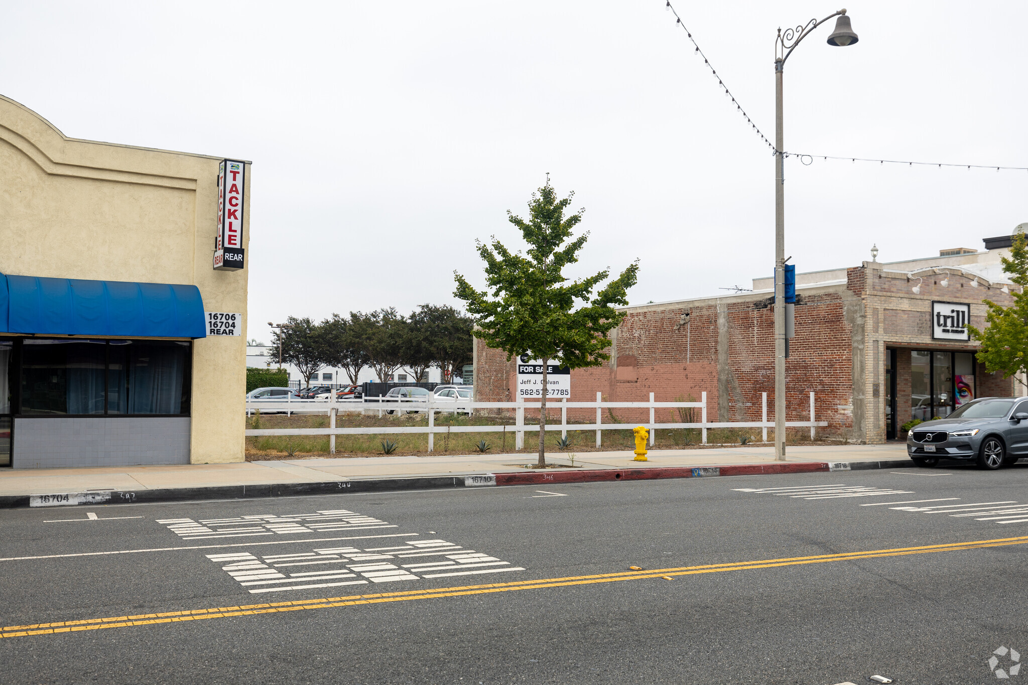 Land in Bellflower, CA for sale Primary Photo- Image 1 of 1