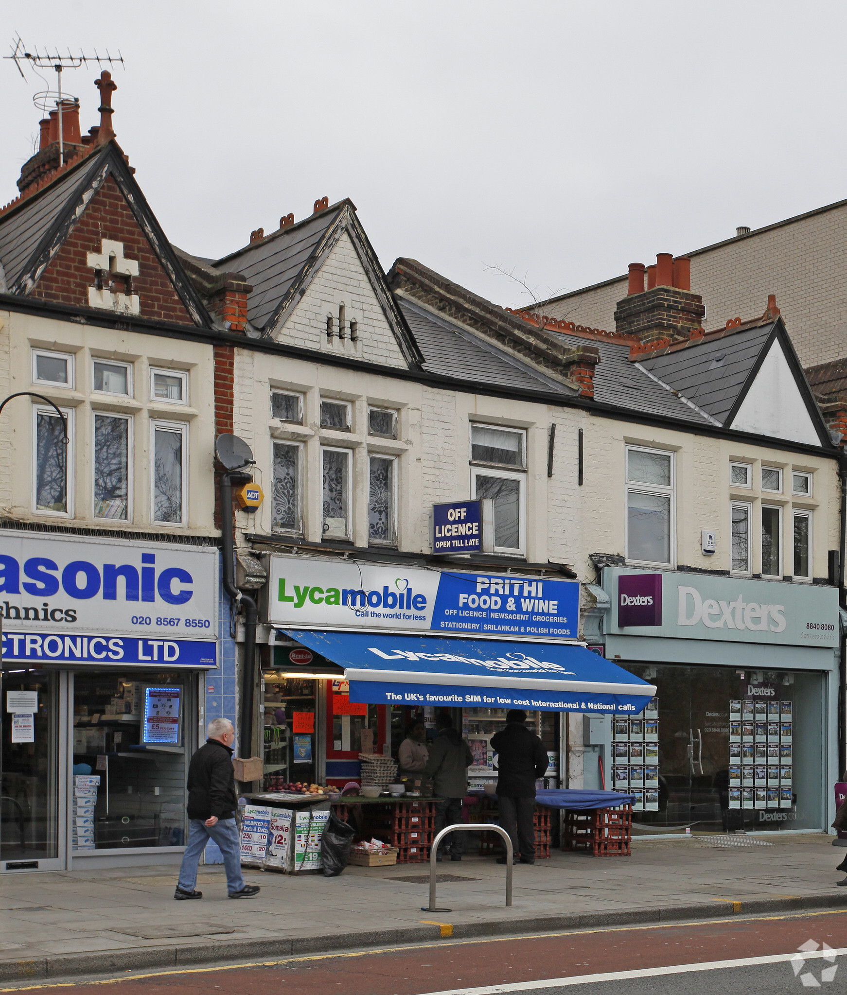 44 Broadway, London for sale Primary Photo- Image 1 of 1