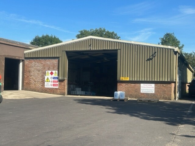 11 Andover Rd, Chirton for lease - Building Photo - Image 2 of 2