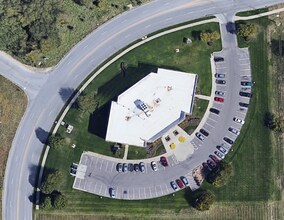 10502 NW Ambassador Dr, Kansas City, MO - aerial  map view