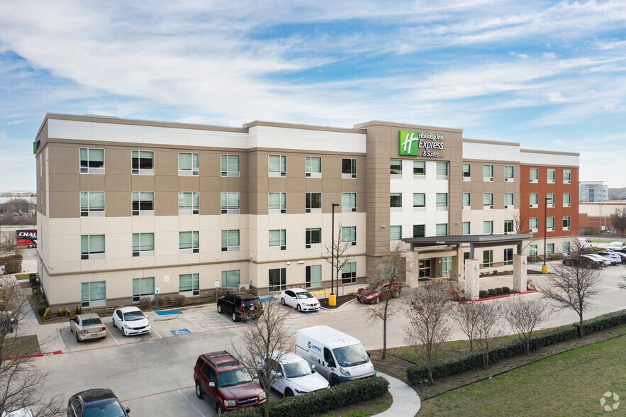 301 W Louis Henna Blvd, Austin, TX for sale - Primary Photo - Image 1 of 1