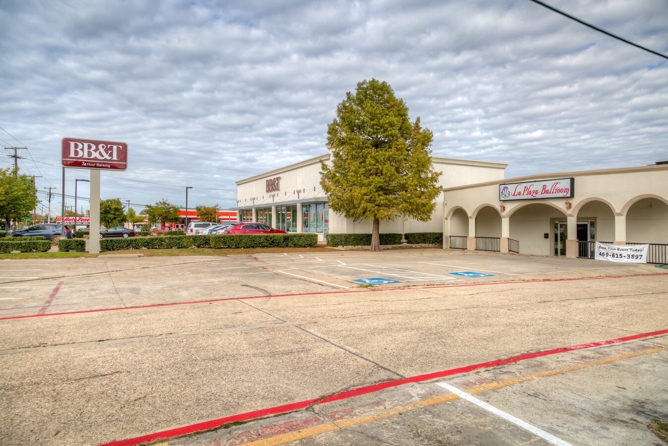 2814 S Buckner Blvd, Dallas, TX 75227