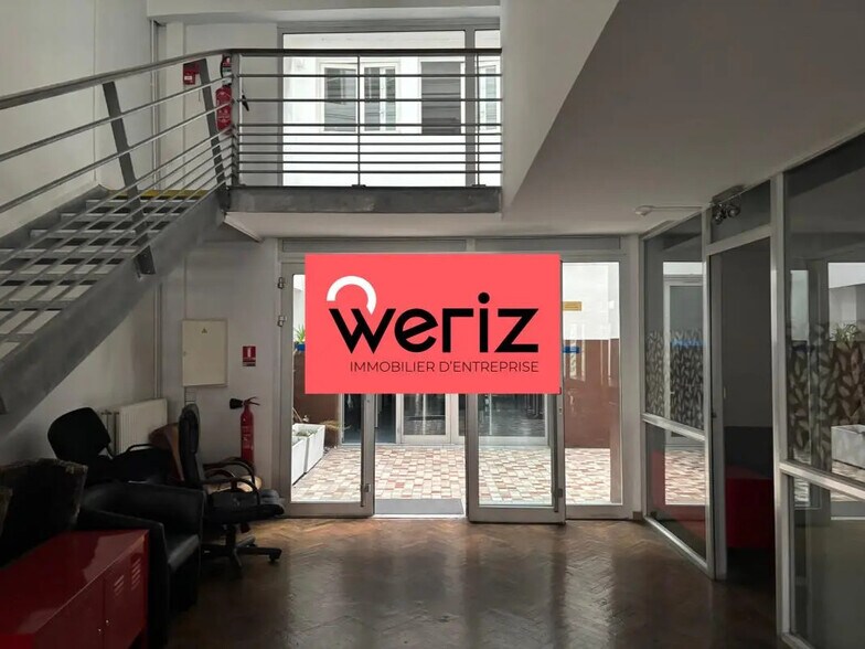 Office in Marseille for lease - Building Photo - Image 3 of 11