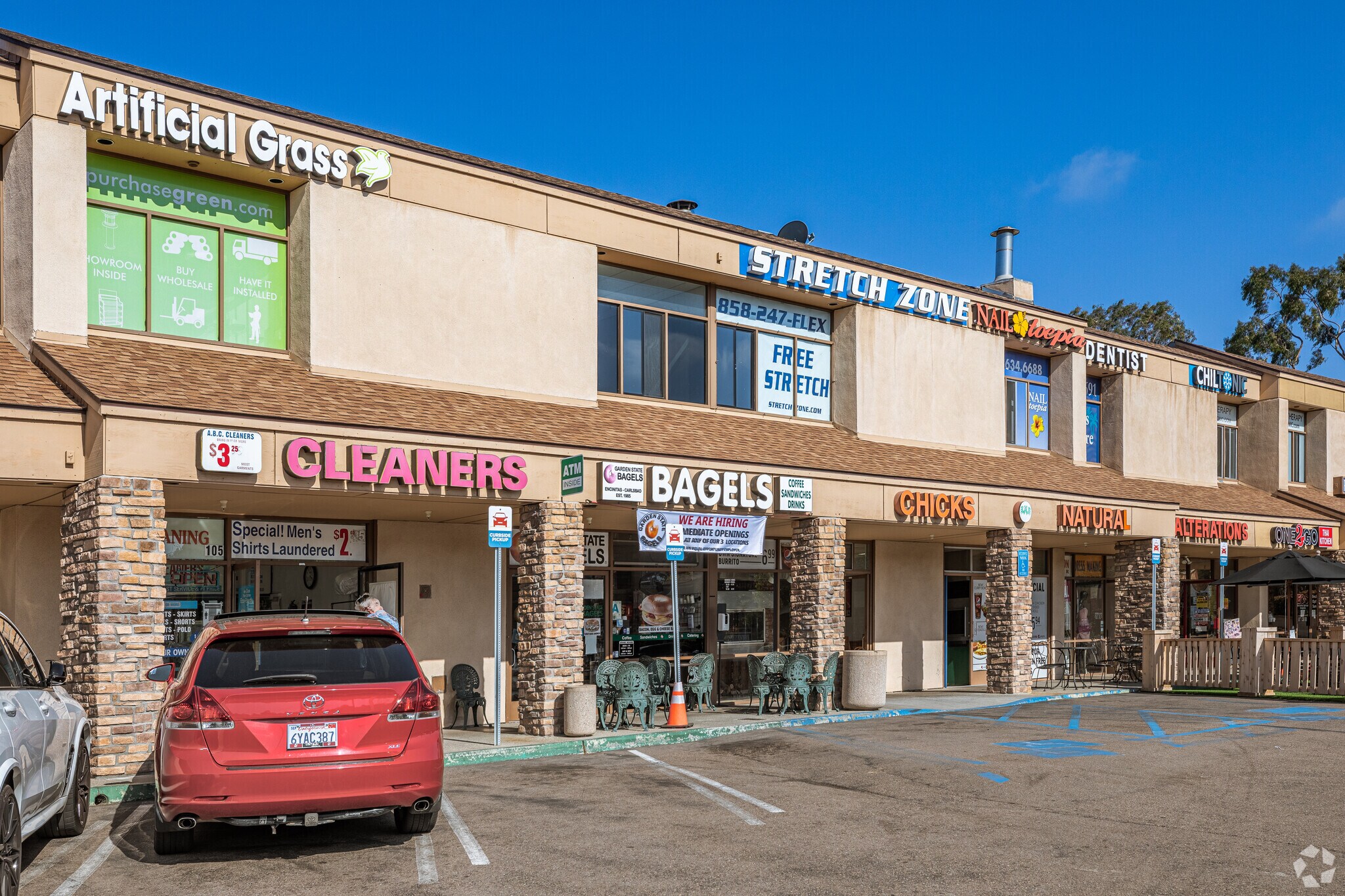 191 N El Camino Real, Encinitas, CA 92024 El Camino Square