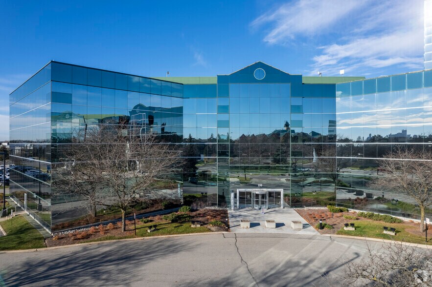 110 Matheson Blvd W, Mississauga, ON for sale - Primary Photo - Image 1 of 1