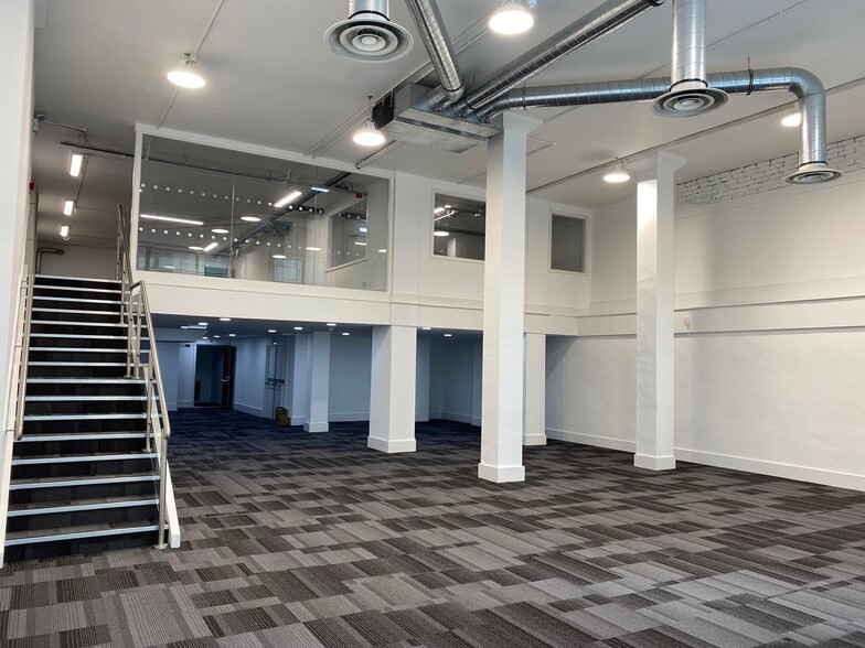 162 Bothwell St, Glasgow for lease - Building Photo - Image 3 of 13