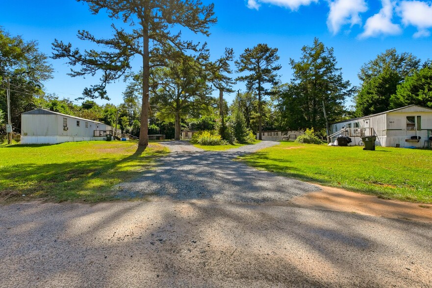 120 Pine Circle Cir, Ellaville, GA for sale - Primary Photo - Image 1 of 11