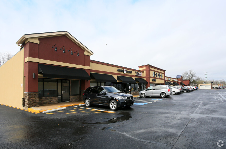 114-130 Pulaski Hwy, Elkton, MD for lease - Building Photo - Image 2 of 7